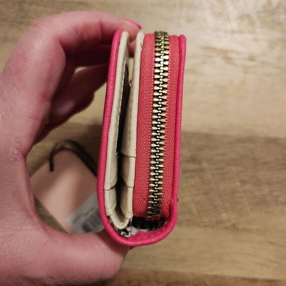 Juicy Couture Pink Wallet - Picture 6 of 9